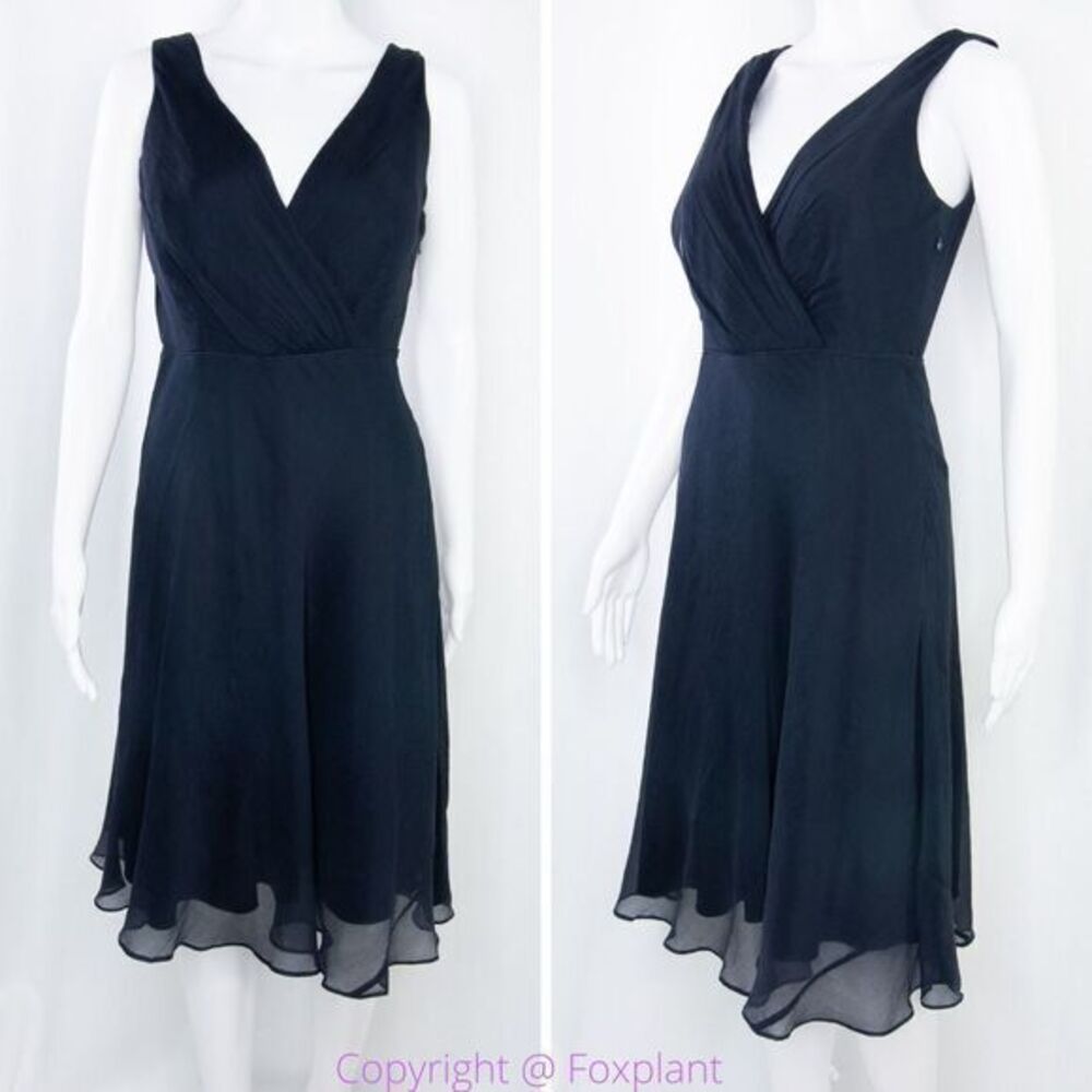 Jcrewโ 100% silkย asymmetric hem V neck navy blue midiโdress, size 2